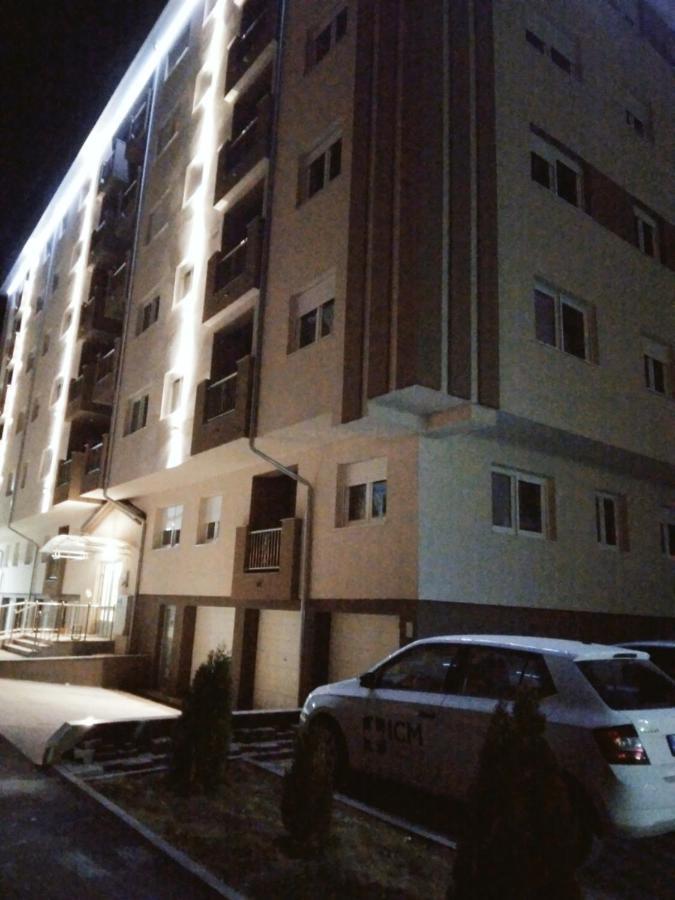 Skyline Apartment Биелина Екстериор снимка