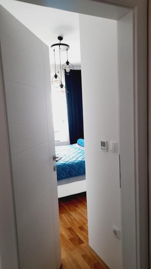 Skyline Apartment Биелина Екстериор снимка
